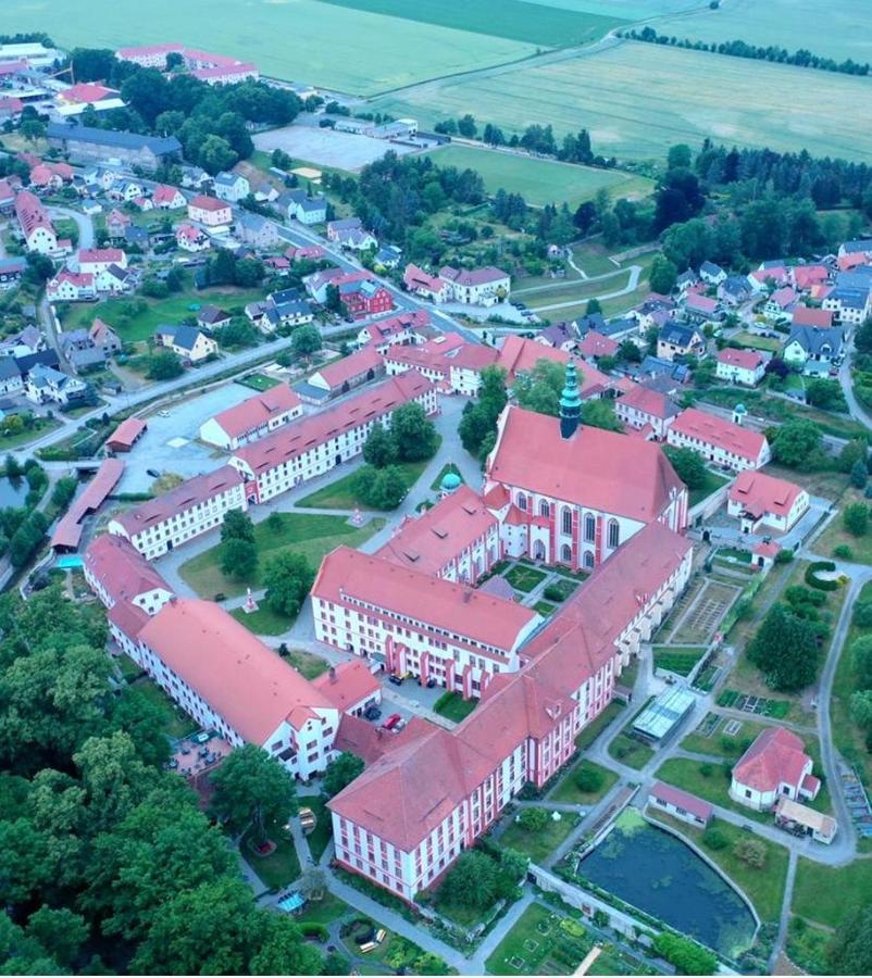 Ferienwohnung Klosterblick In Der Oberlausitz Panschwitz-Kuckau Esterno foto